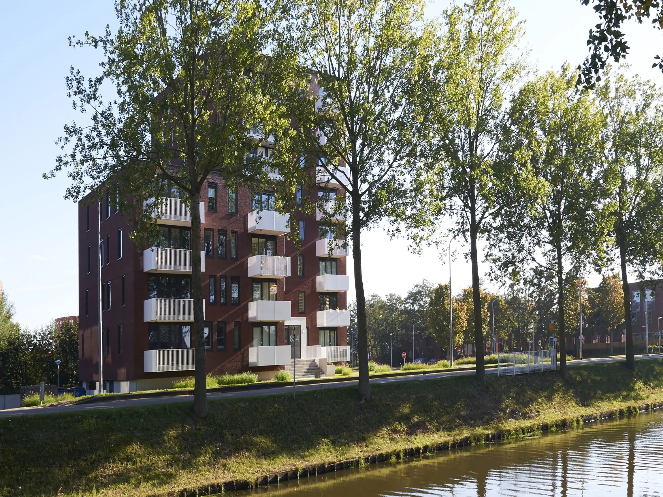 ENZO architectuur N interieur - Haarlemmermeer - Silo - Burgerveen - zakelijk - nieuwbouw - ontwikkeling - appartementen - starterswoningen - hoogbouw - Hoofddorp aan de Vaart